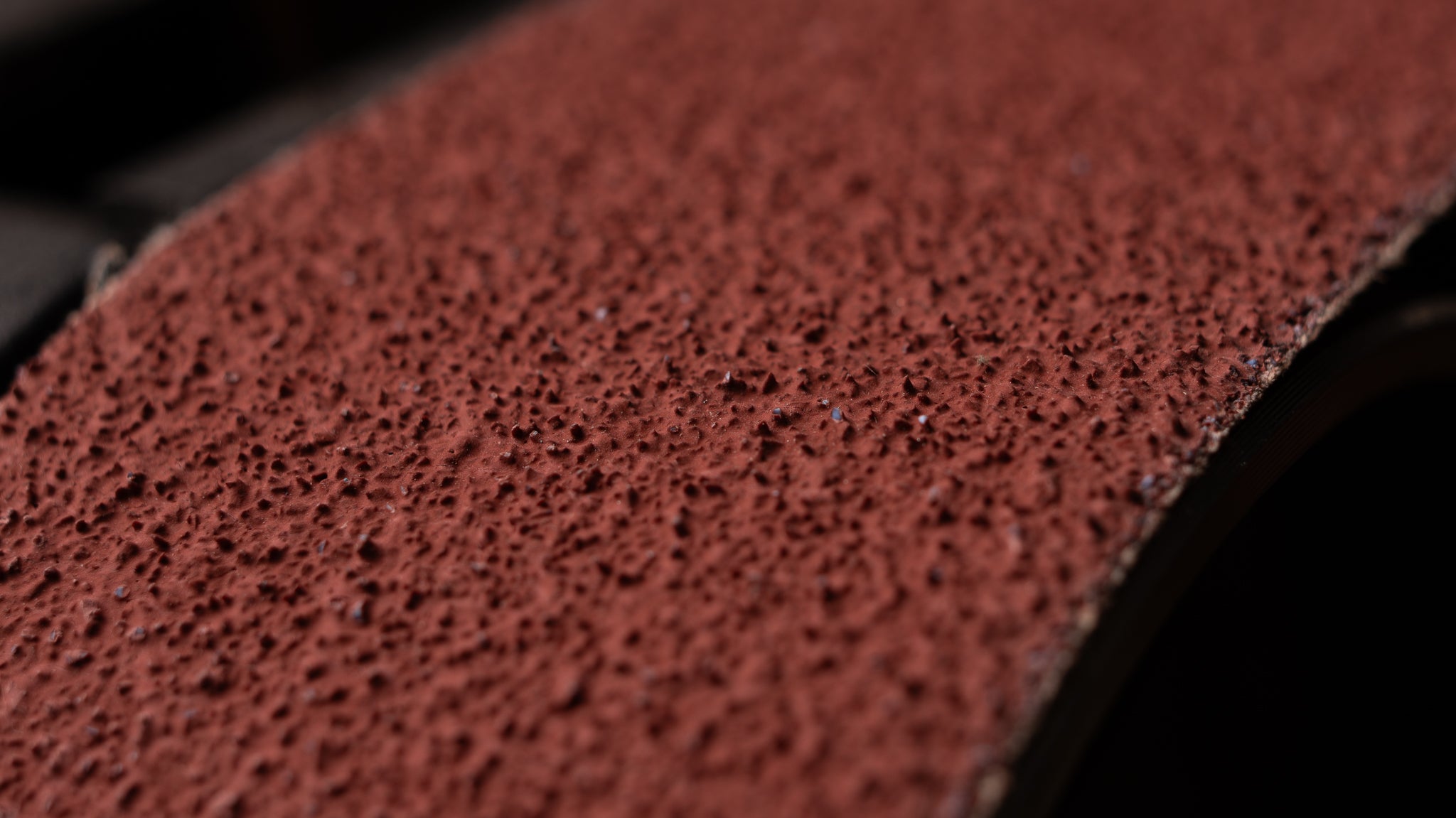 Magna-Peak™ Ceramic Abrasive Belts | High-Output Grinding Series by Get Sharp